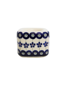 Niedrige rechteckige Kerzenständer