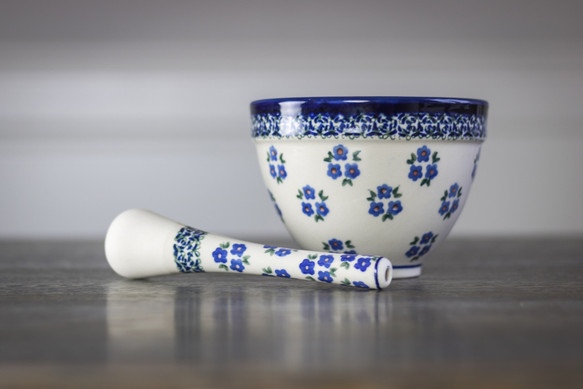 A Guide to Choosing a Mortar and Pestle