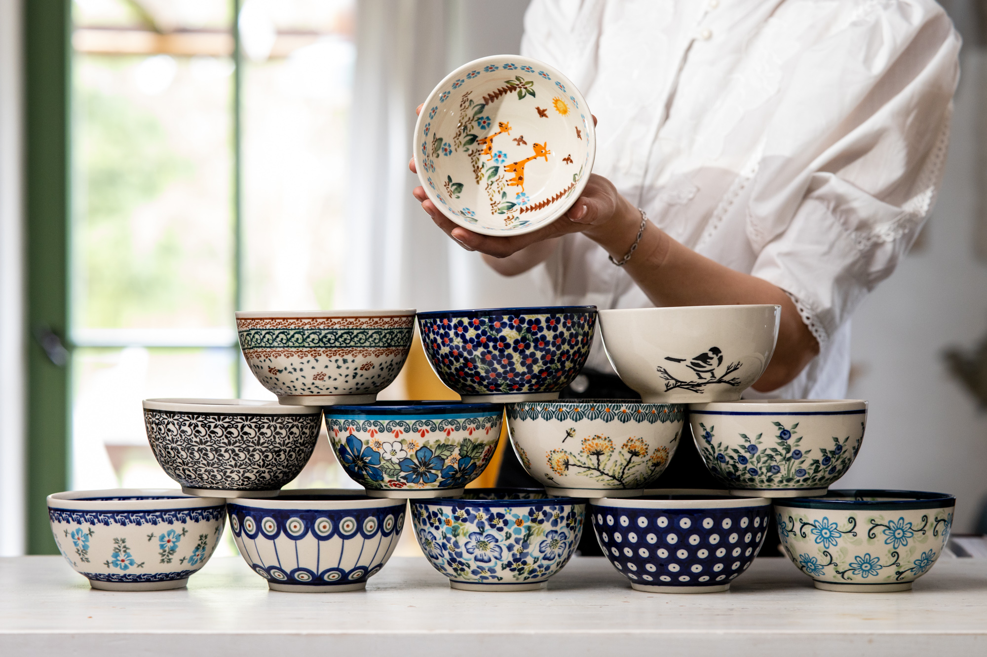 Traditional Polish Pottery: The Symbolism Behind Its Intricate Designs and Patterns